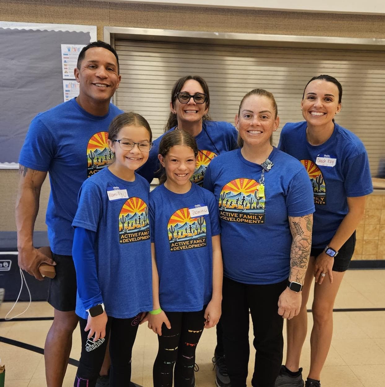 Compromiso comunitario - Familias diversas construyendo conexiones más fuertes a través de programas AFD